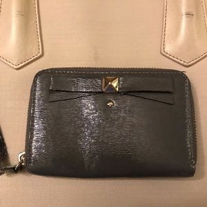 Kate Spade New York zipper Wristlet